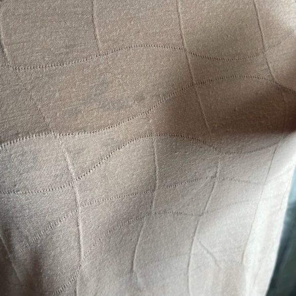 Aritzia Wilfred high low side split short sleeve brown tunic size small - Picture 6 of 7